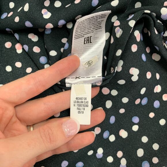 Banana Republic Dillon Classic Fit Shirt Womens XS Extra Small Dot Print Button - Picture 8 of 11